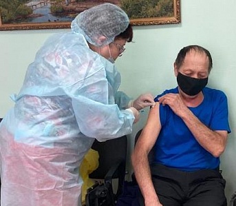 Более 50 сотрудников МУП УИС получили вакцину от COVID-19